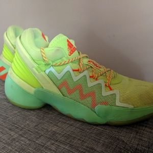 ADIDAS D.O.N ISSUE #2 "Spidey Sense" Basketball shoes, Men's Size 7 Like New Con